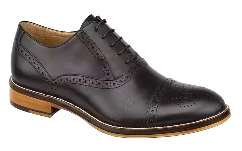 Johnston Murphy Conard  Cap Toe-Black 