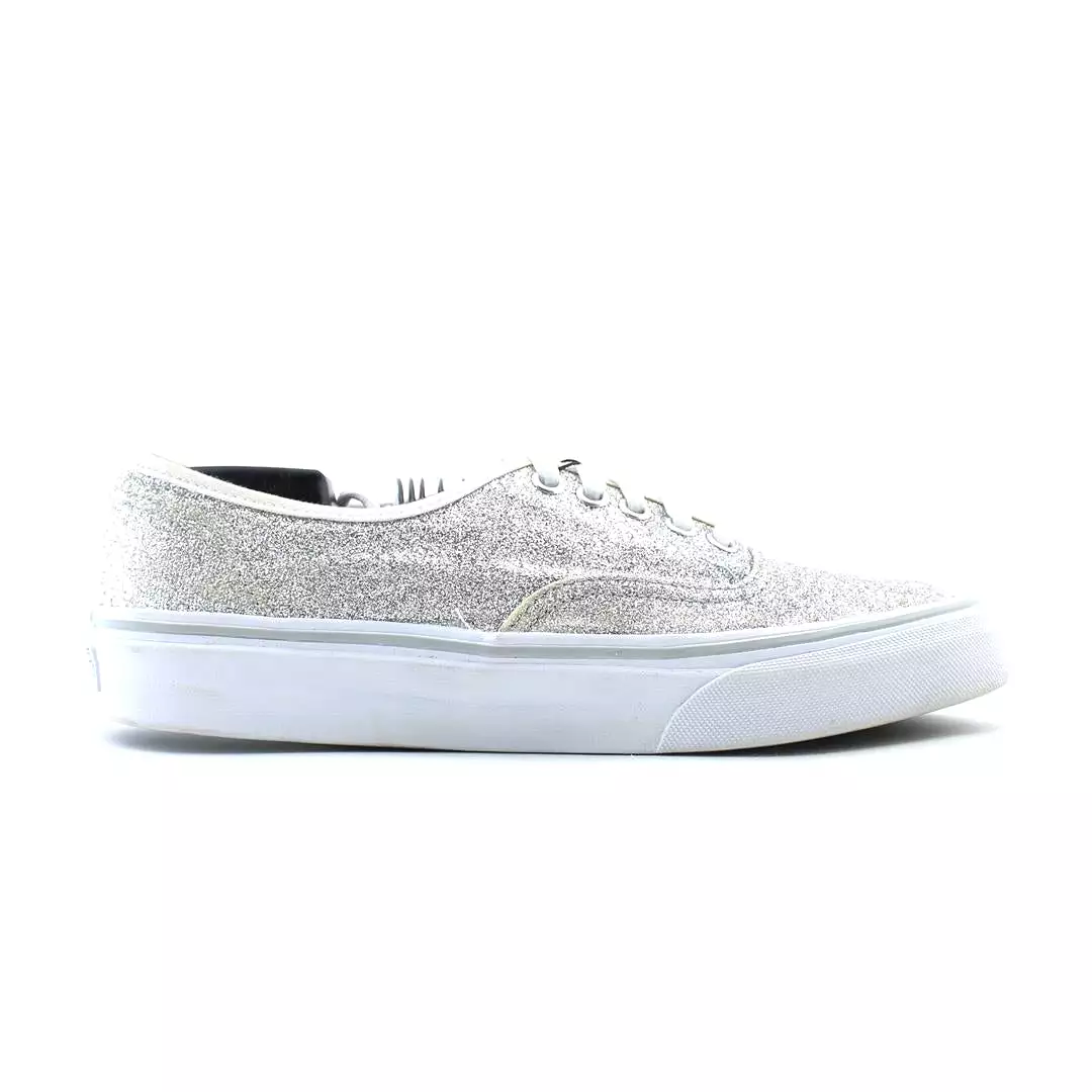 VANS AUTHENTIC